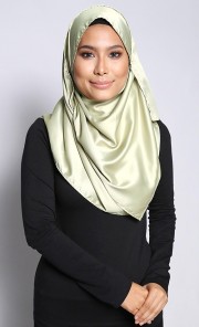 Hajar Silk Shawl in Light Green