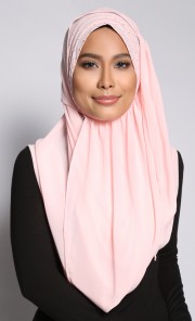 Aimee Royal Instant Shawl in Soft Peach