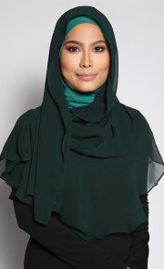 Salsabila Shawl in Emerald Green