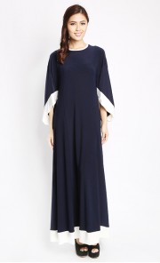 Imaan Batwing Jubah in Blue and White