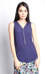 Maggie Zip Sleeveless Top in Navy