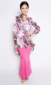 Midi Kurung in Pink