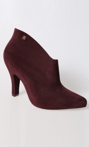 Melissa Drama in Burgundy Flocked