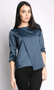 Melanie Top in Dark Blue