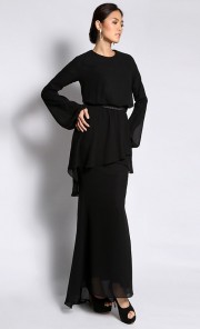 Camelia Kurung in Black