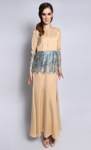 Riana Dress in Champagne