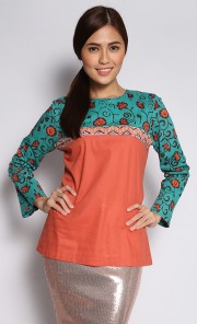 Sabria Top in Orange