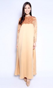 Savana Jubah in Gold