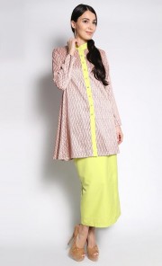 Rubra Kurung in Lime Green