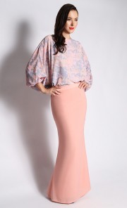 Carina Kurung in Peach