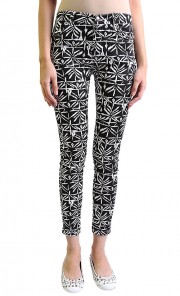Leaves Printed Pants in Black