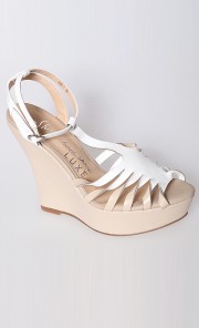 Anna Twisted Strappy Wedges in Nude