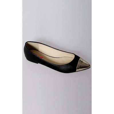 Clarice Flats in Black