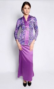 Adriana Kebaya in Purple
