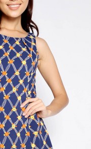 Trellis Daisy Dress in Navy