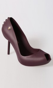 Melissa Spikes in Burgundy