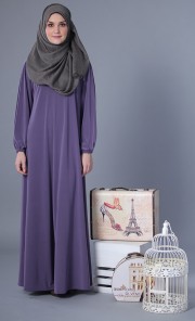 Abeer Jubah in Grape