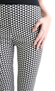 Sevanah Triangle Jeggings in Black