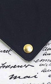 Da Vincci Letters iPad Cover in White & Black