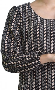 Susan Houndstooth Top in Beige