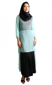 Amany Top in Light Green and Black