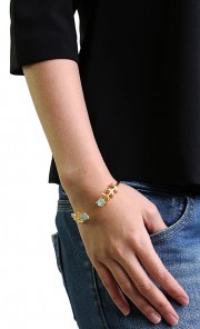 Liv Bracelet in Blue Apatite