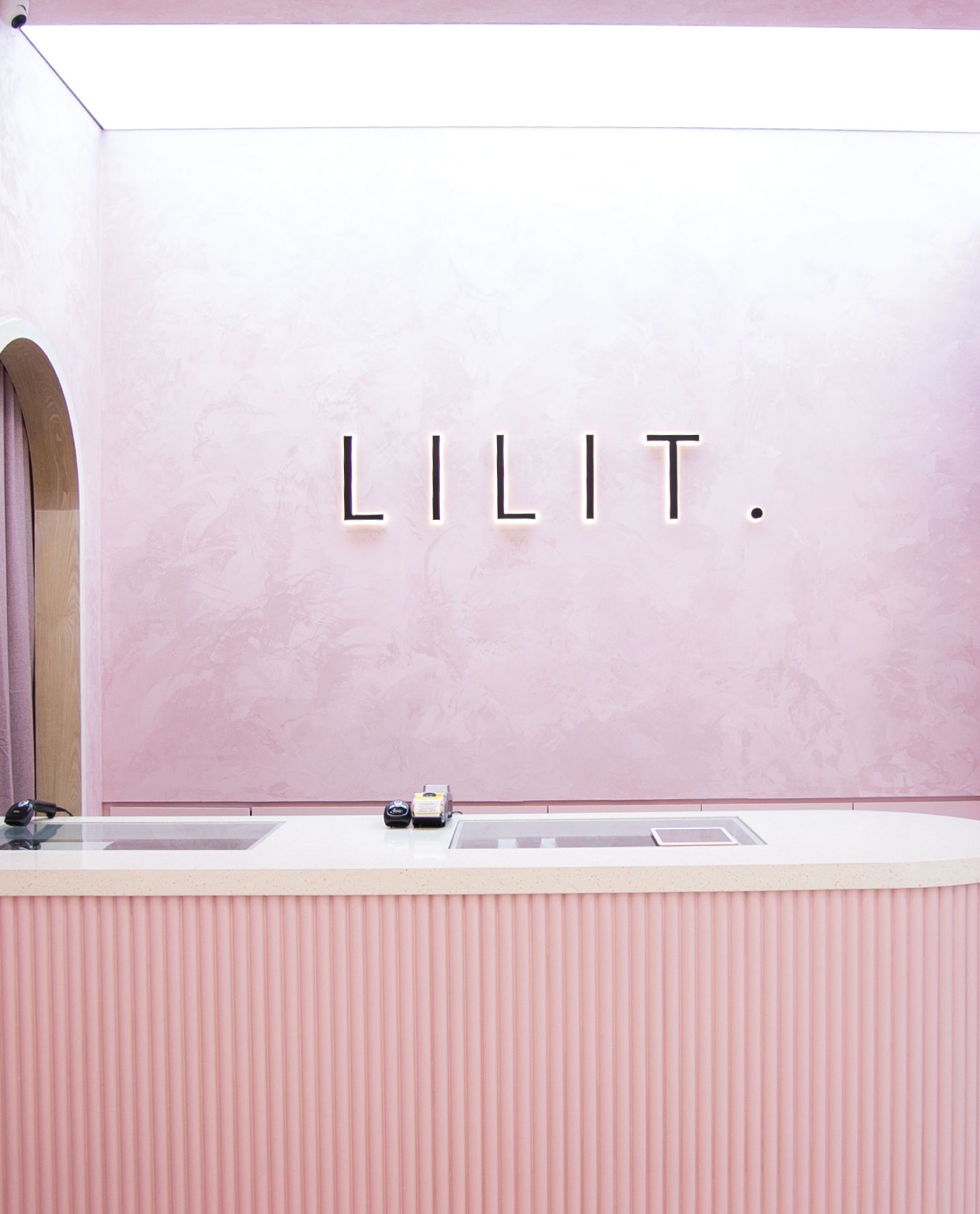 Store lilit Littl by