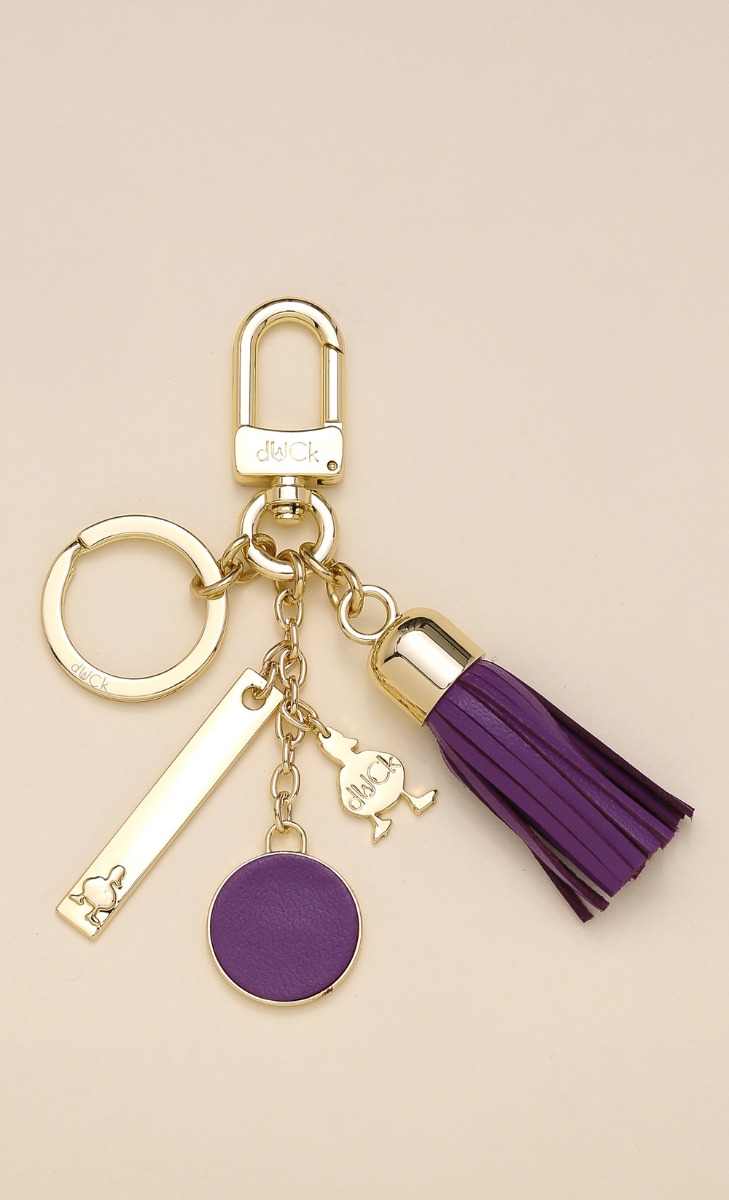 Silhouette Tassel Keychain	in Yam