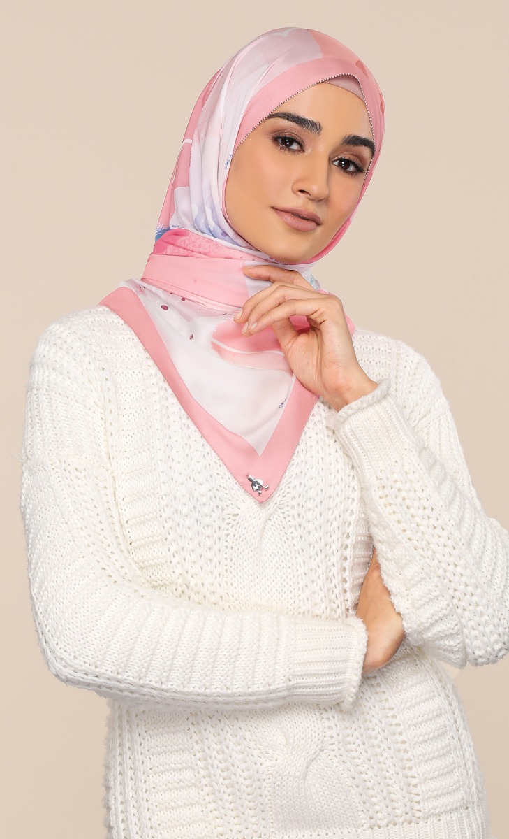 The Artsy dUCk Shawl - Bliss