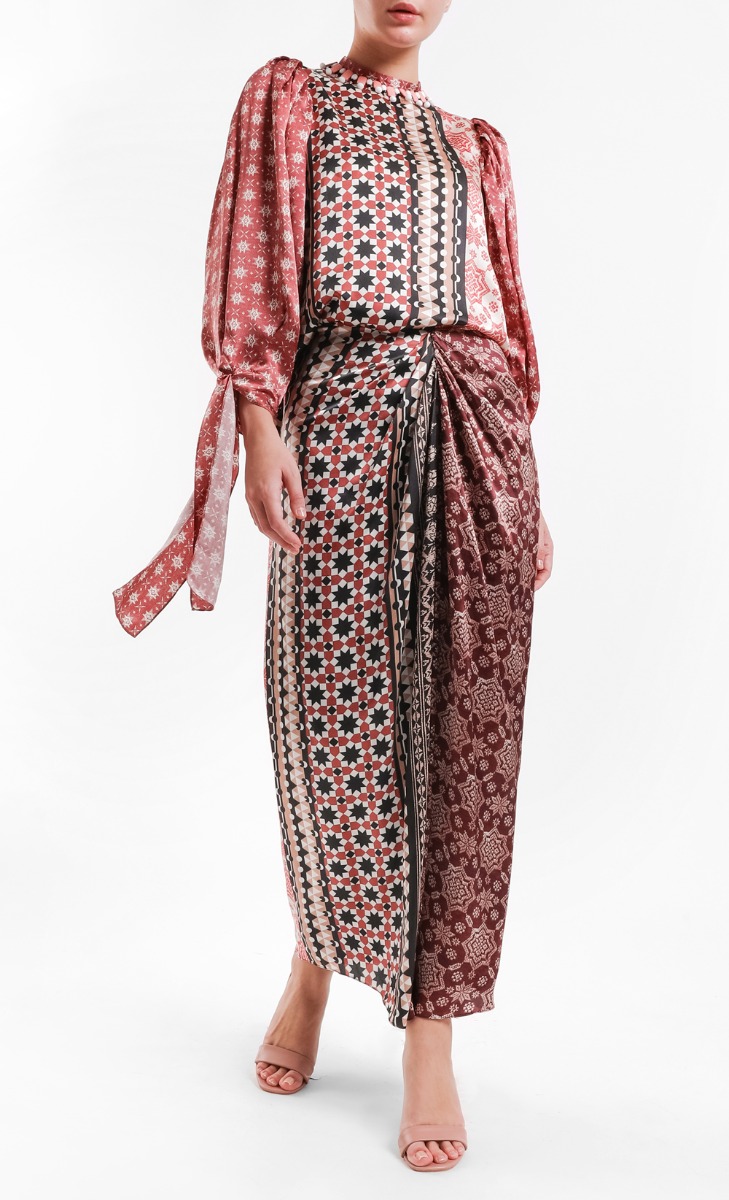 Satin Print Slim Skirt in Pink