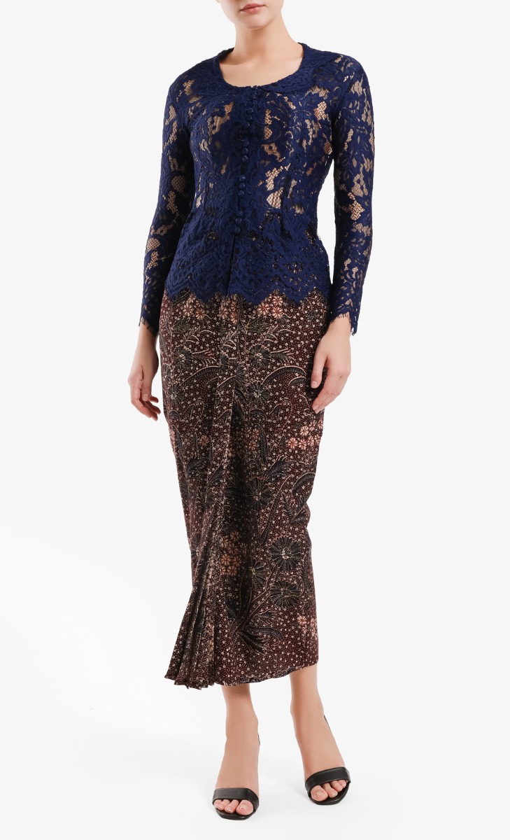 Lace Kebaya Top in Midnight Blue