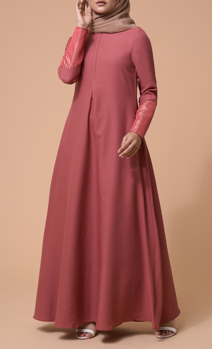 Baheera Dress in Brus Chetta