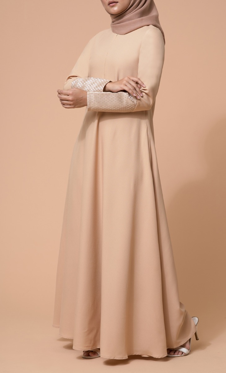 Baheera Dress in Buff Ivory