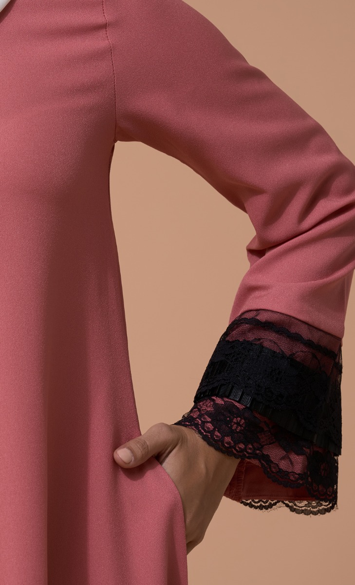 Aifa Dress in Flamingo Blush image 2