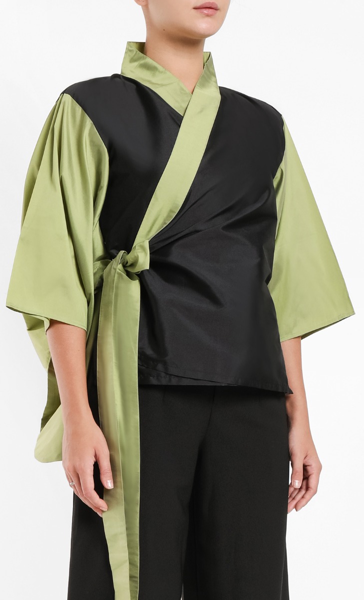 Silk Taffeta Kimono Blouse in Black and Avocado image 2