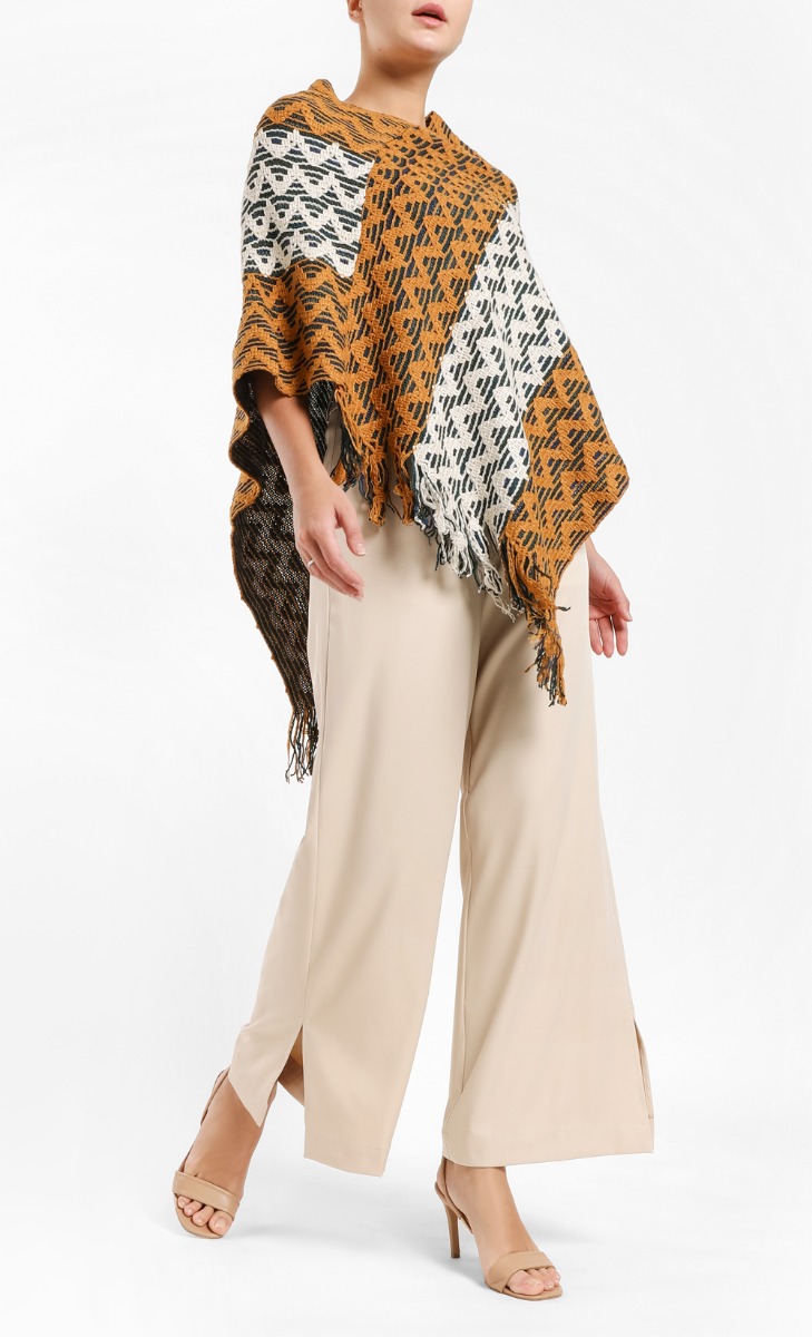 Bronwen British Style Pullover Cape in Mustard