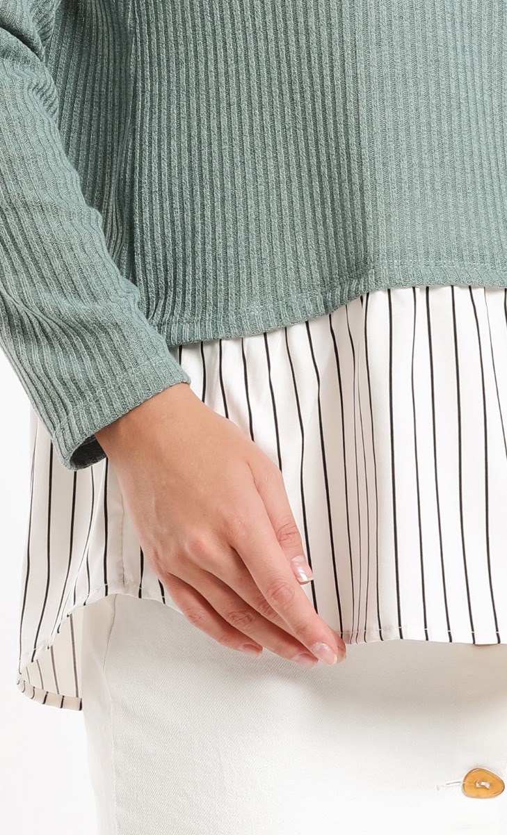 Hanora Knitted Bottoming Shirt in Grey image 2