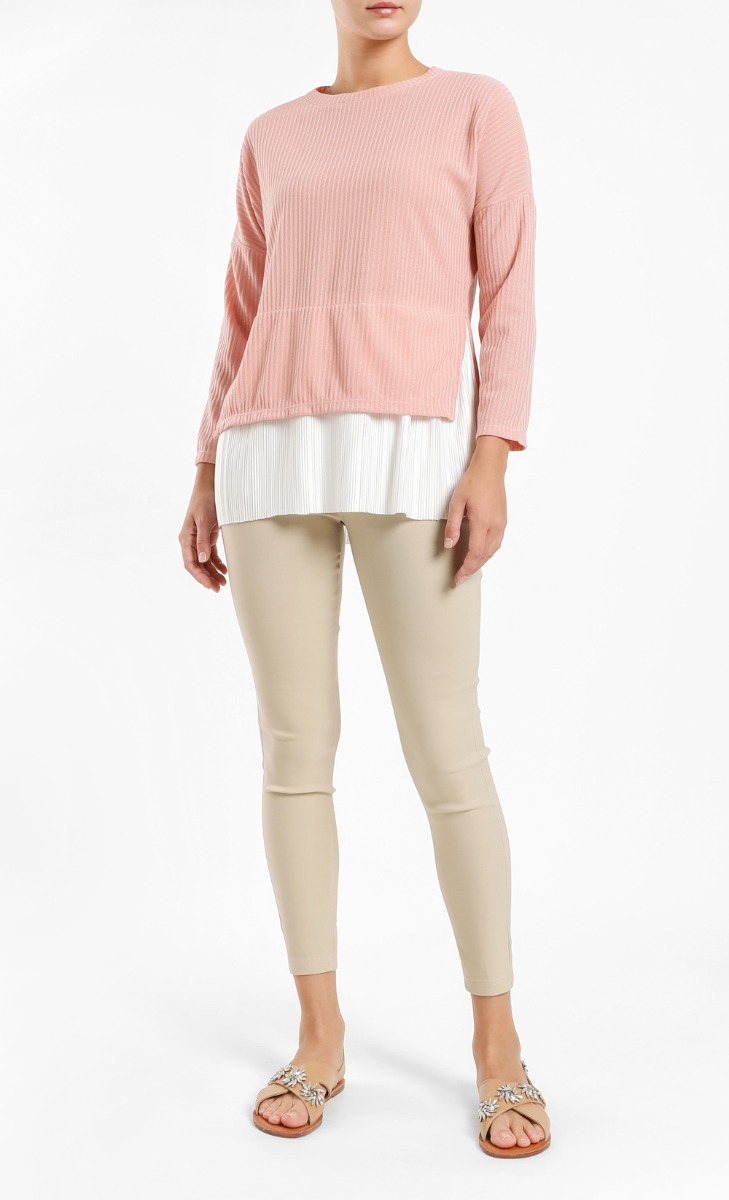 Iris Knitted Bottoming Shirt in Pink