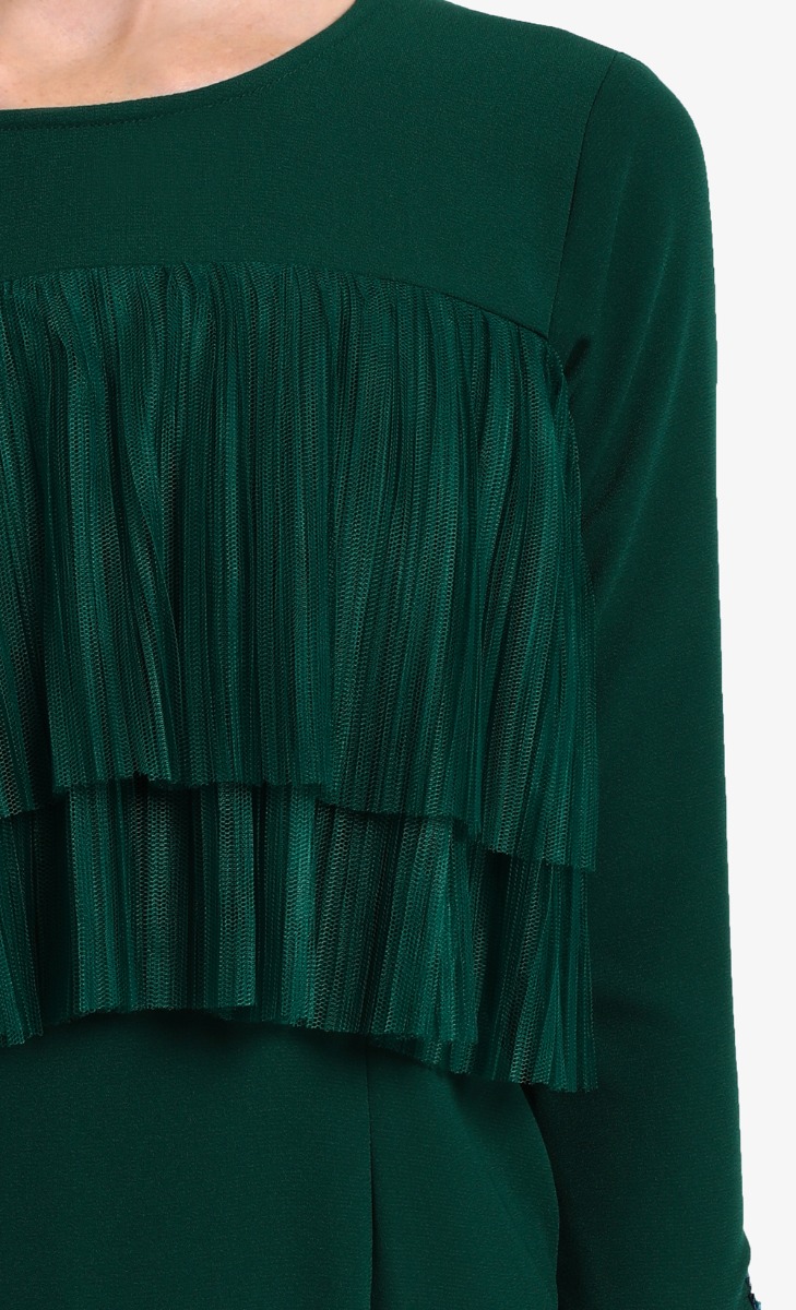 Ezlisa Pleated Luxe Set in Emerald Green   image 2