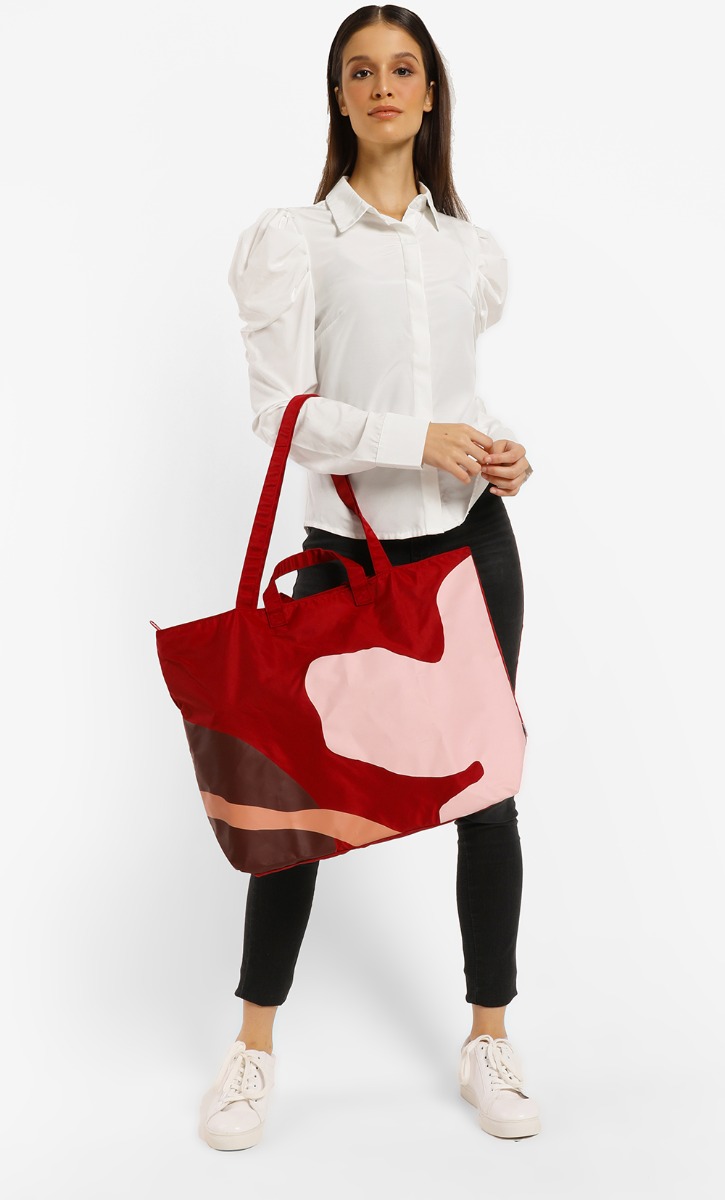 Sunset Weekender Tote Bag in Red image 2