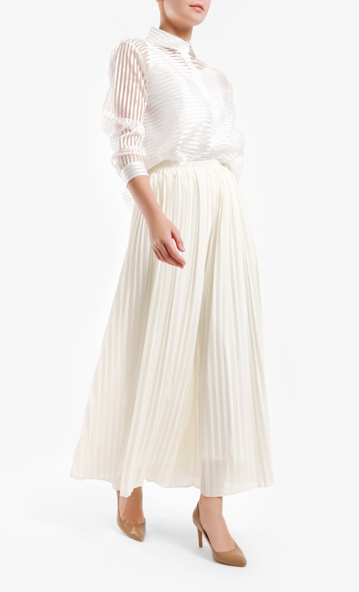 Pleated Palazzo in Cream