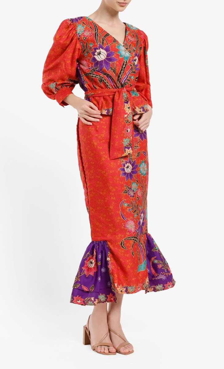 Jamillah Wrap Kurung	Set in Pink and Purple