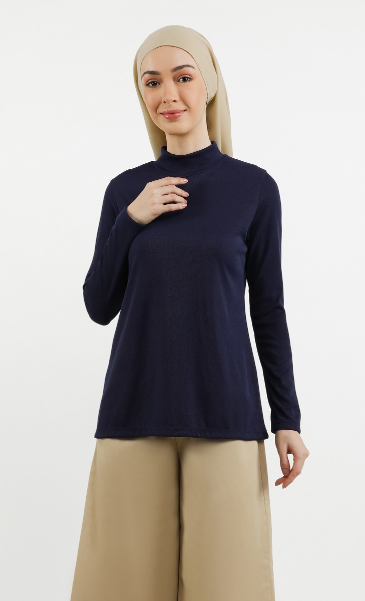 Ribbed Turtleneck Top in Navy Blue