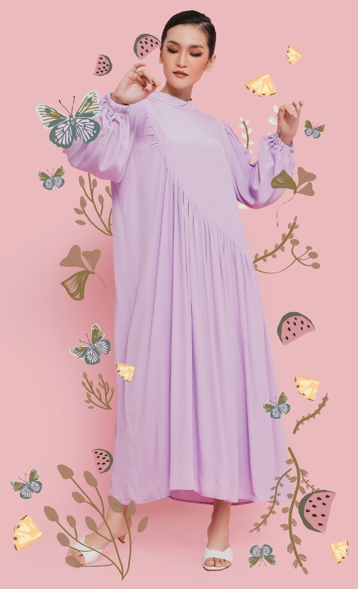 Textured Gathered Dress in Lilac