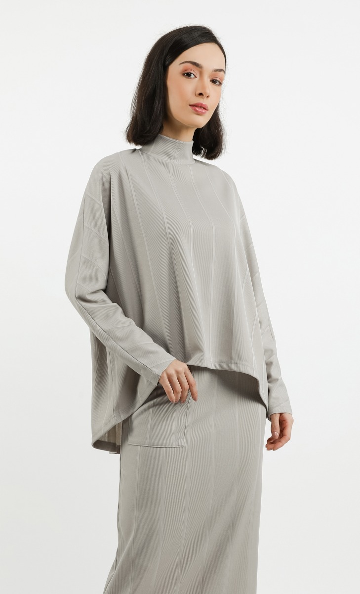 Oversized Ribbed Top in Grey