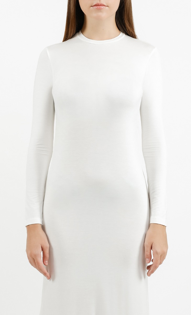 Long Sleeve Round Neck Dress In White image 2