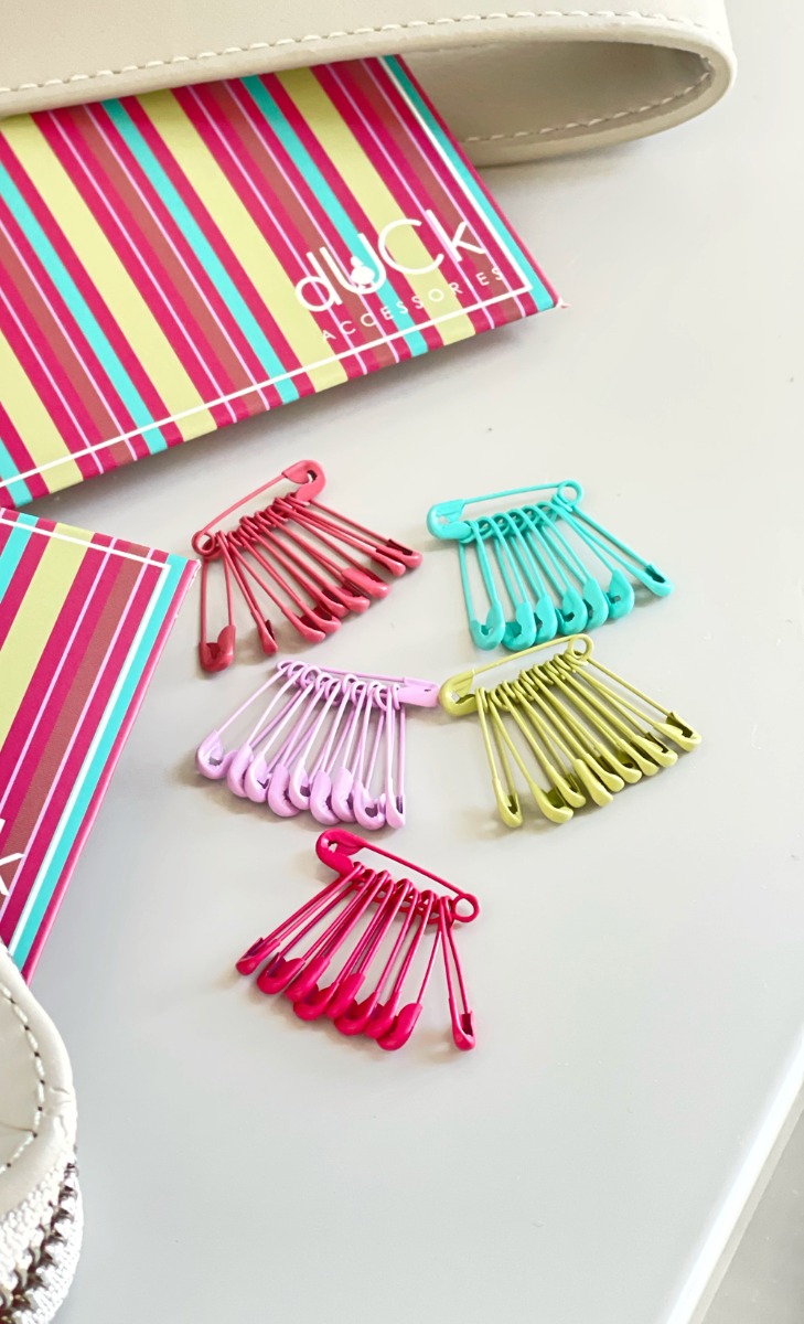 Colourful Safety Pins 2.0