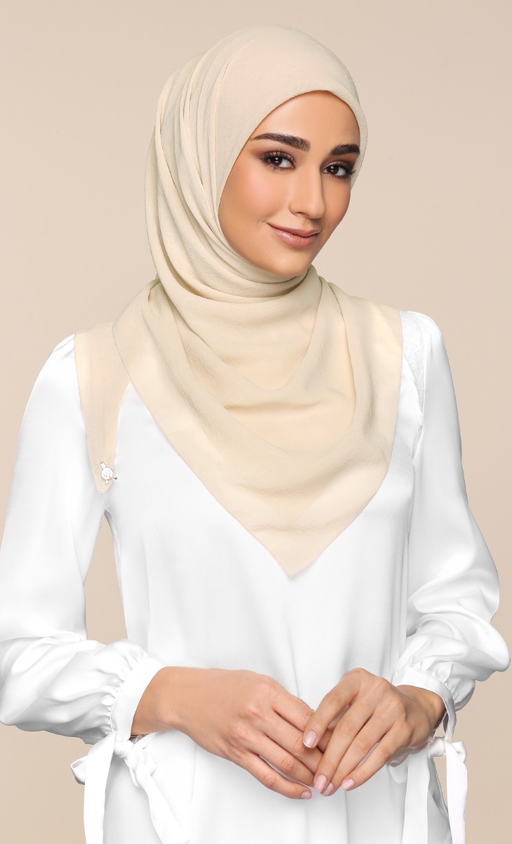 Textured Georgette Square Scarf with Nanotechnology - Bahulu