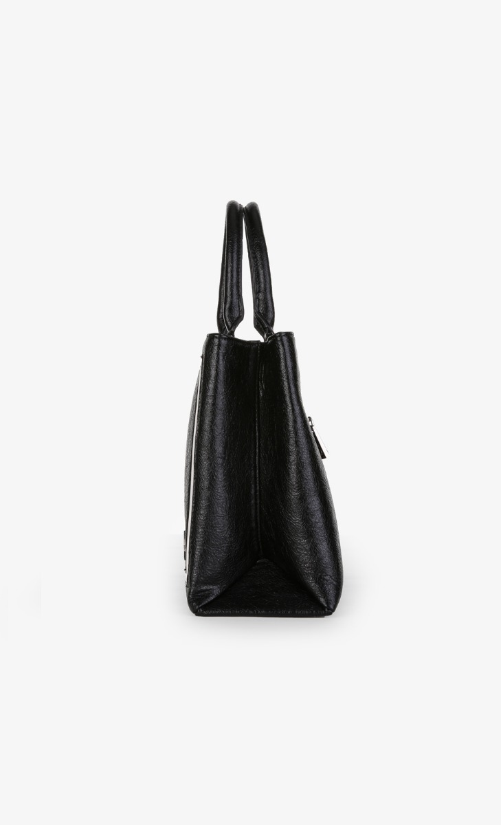 The Yaya Bag in Black | FashionValet