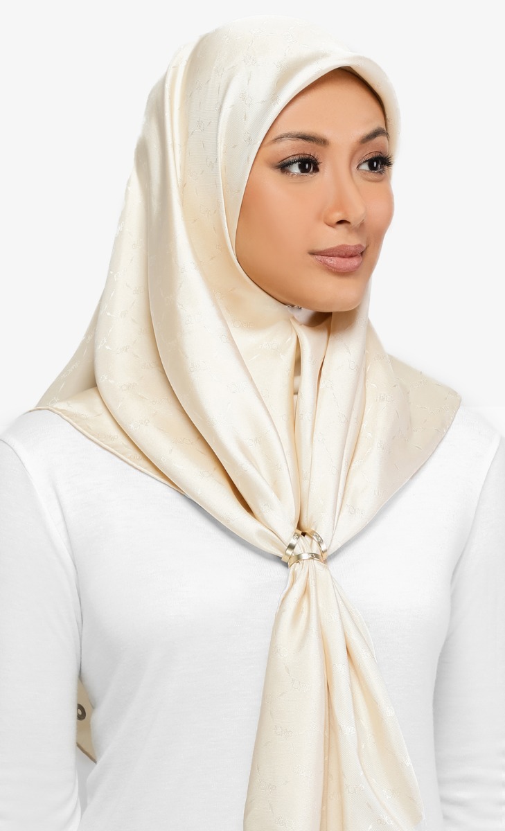 Trio Matte Scarf Ring - Gold image 2